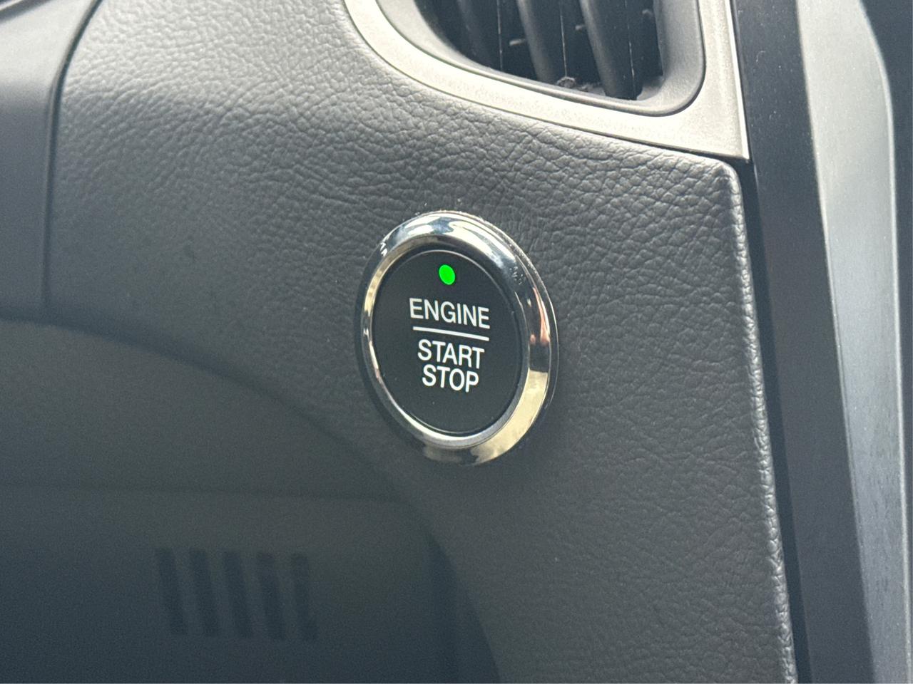 2024 Ford Edge SEL AWD HEATED SEATS LOADED WE FINANCE ALL CREDIT! Photo