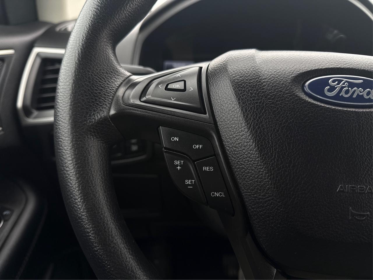 2024 Ford Edge SEL AWD HEATED SEATS LOADED WE FINANCE ALL CREDIT! Photo