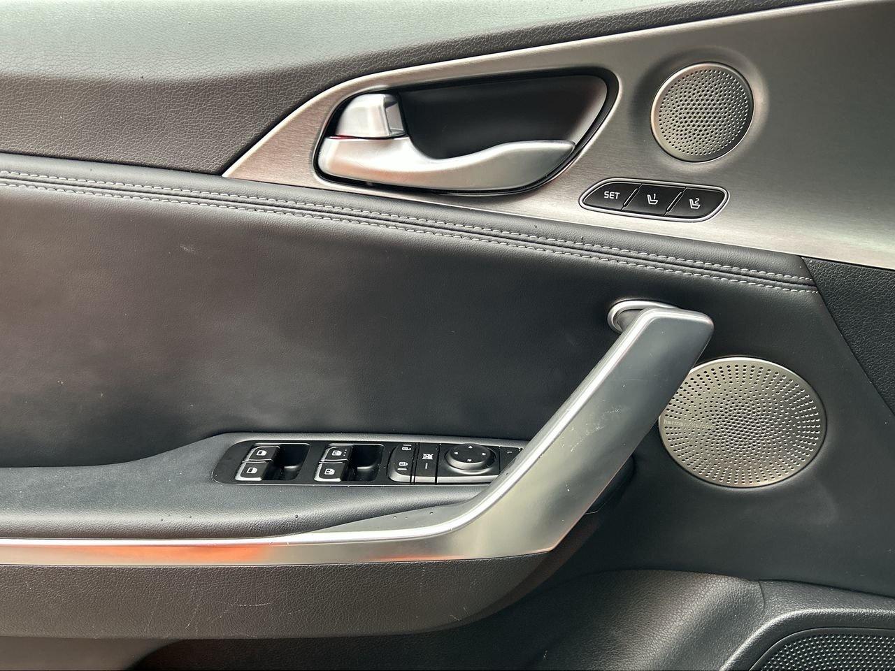 2021 Kia Stinger GT Limited   A True Performance Sedan RARE   TWIN Photo