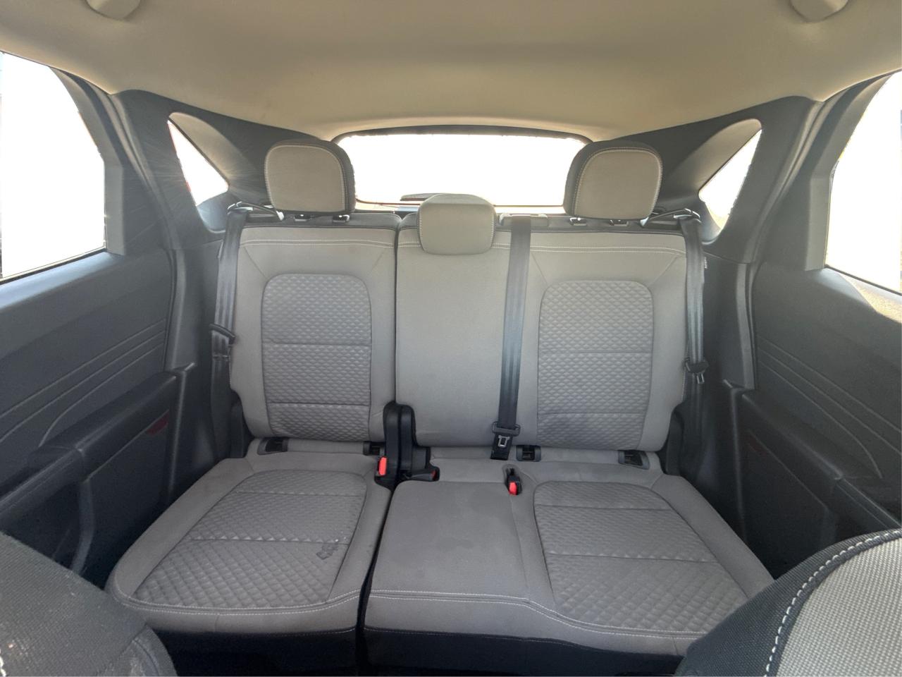 2016 Jeep Grand Cherokee LEATHER PANO ROOF HEATED SEATS WE FINANCE ALL! Photo4