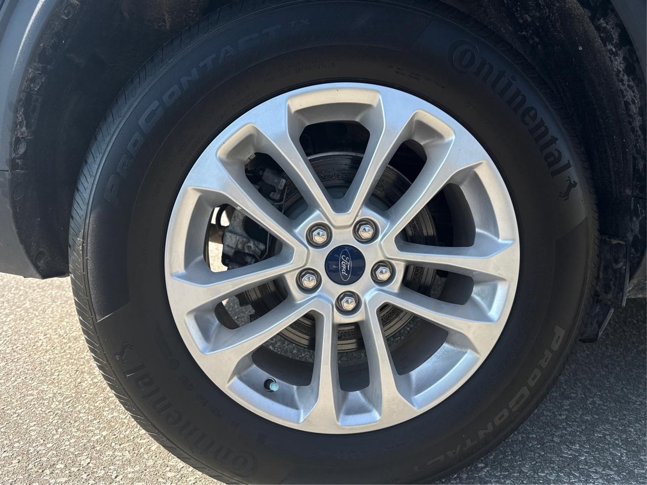 2016 Jeep Grand Cherokee LEATHER PANO ROOF HEATED SEATS WE FINANCE ALL! Photo