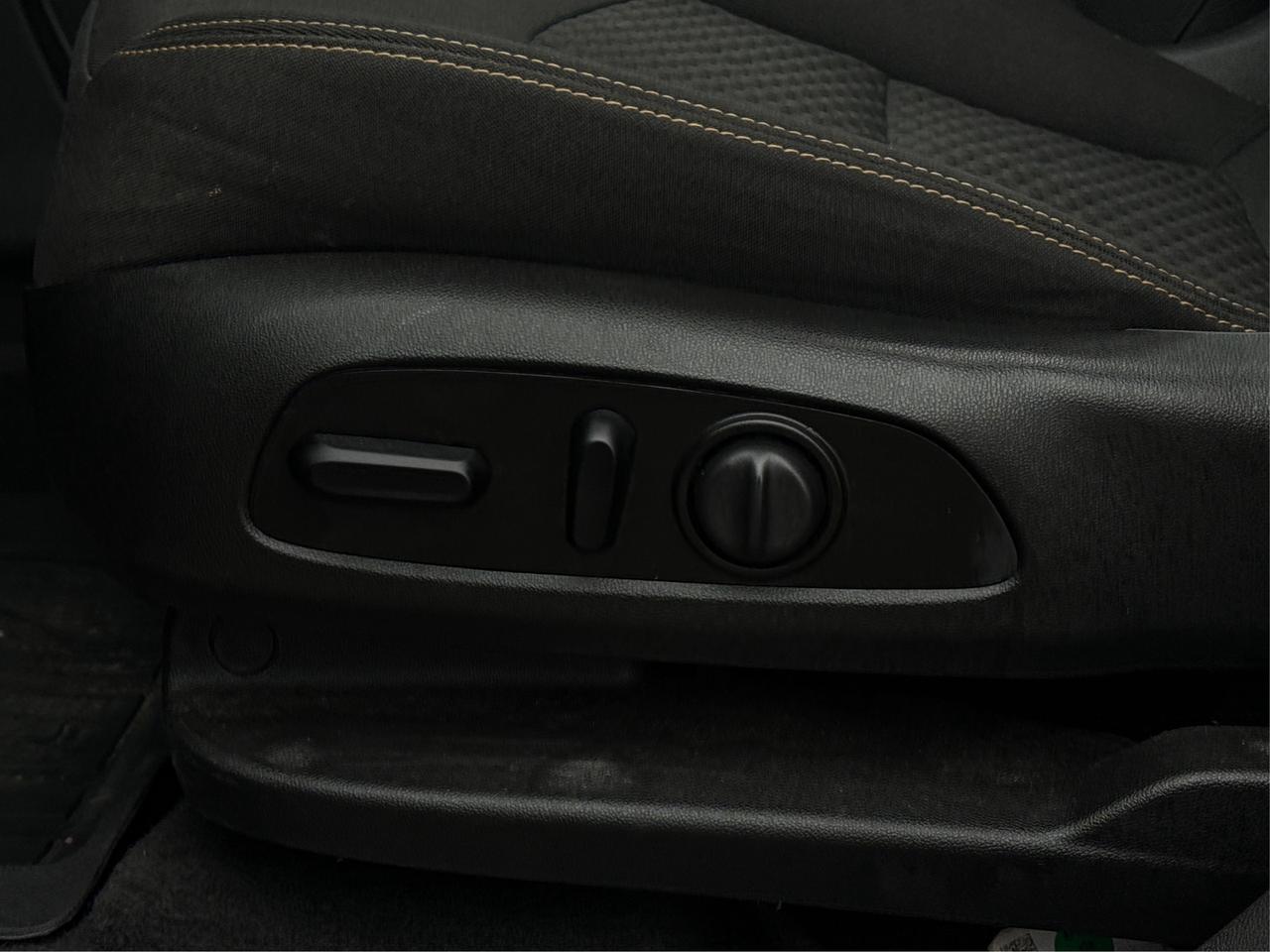 2021 GMC Terrain AWD NAV SUNROOF LOADED! WE FINANCE ALL CREDIT! Photo