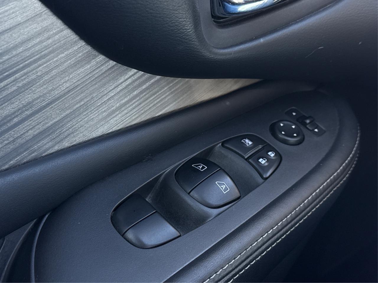 2017 Nissan Murano CRUISE REAR CAM CLEAN WE FINANCE ALL CREDIT! Photo