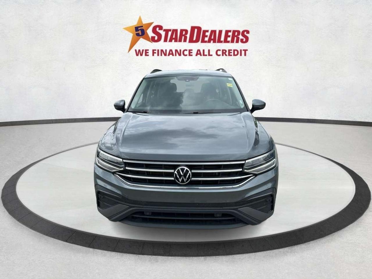 2024 Volkswagen Tiguan AWD HEATED SEATS MINT WE FINANCE ALL CREDIT! Photo1