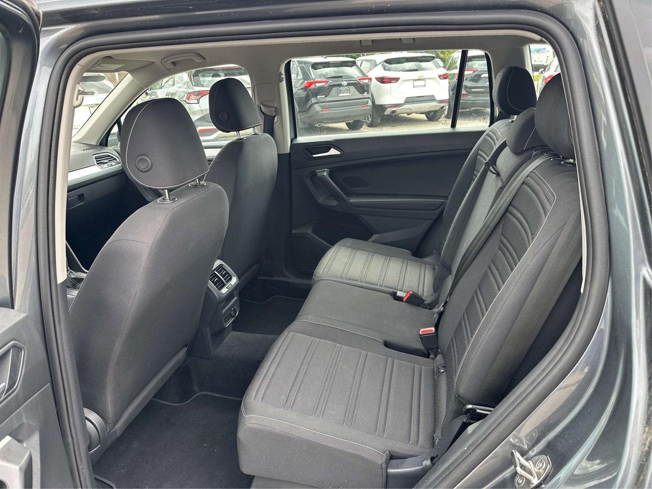 2024 Volkswagen Tiguan AWD HEATED SEATS MINT WE FINANCE ALL CREDIT! Photo