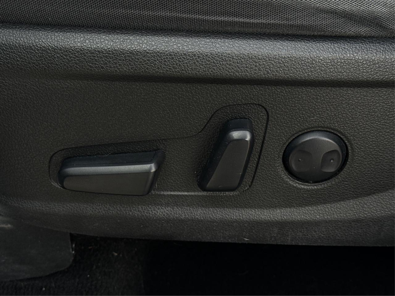 2023 Hyundai Santa Fe AWD NAV HEATED SEATS! WE FINANCE ALL CREDIT! Photo