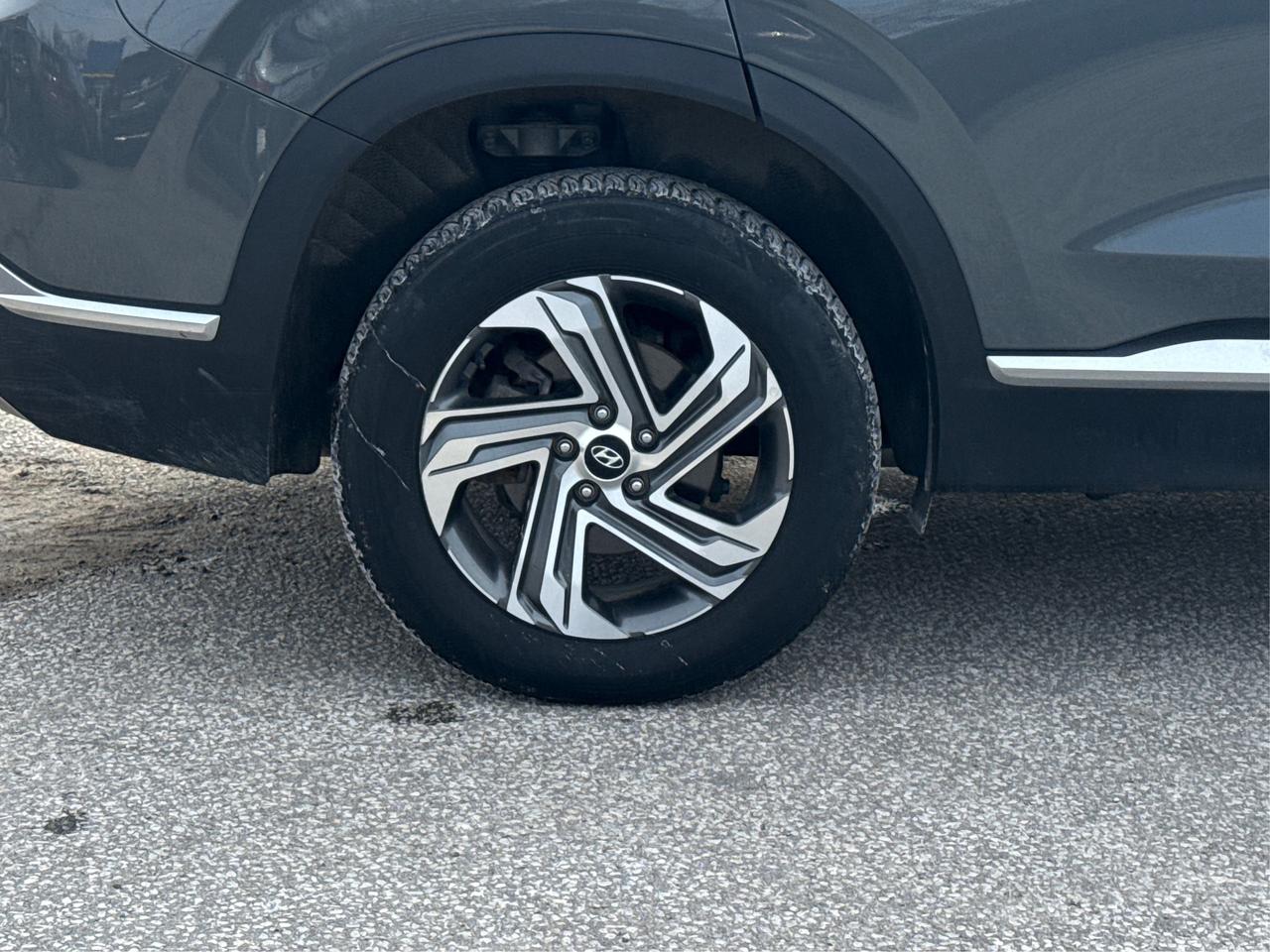 2023 Hyundai Santa Fe AWD NAV HEATED SEATS! WE FINANCE ALL CREDIT! Photo