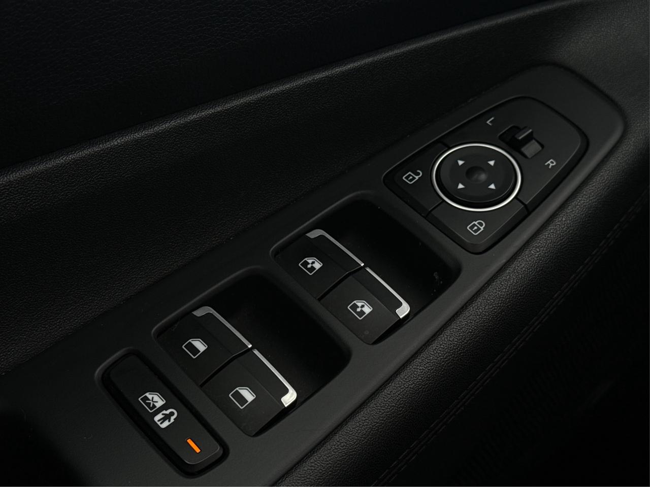 2023 Hyundai Santa Fe AWD NAV HEATED SEATS! WE FINANCE ALL CREDIT! Photo