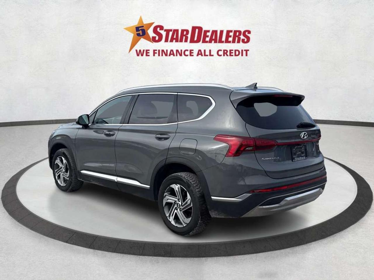 2023 Hyundai Santa Fe AWD NAV HEATED SEATS! WE FINANCE ALL CREDIT! Photo