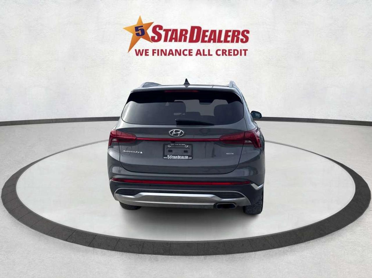 2023 Hyundai Santa Fe AWD NAV HEATED SEATS! WE FINANCE ALL CREDIT! Photo