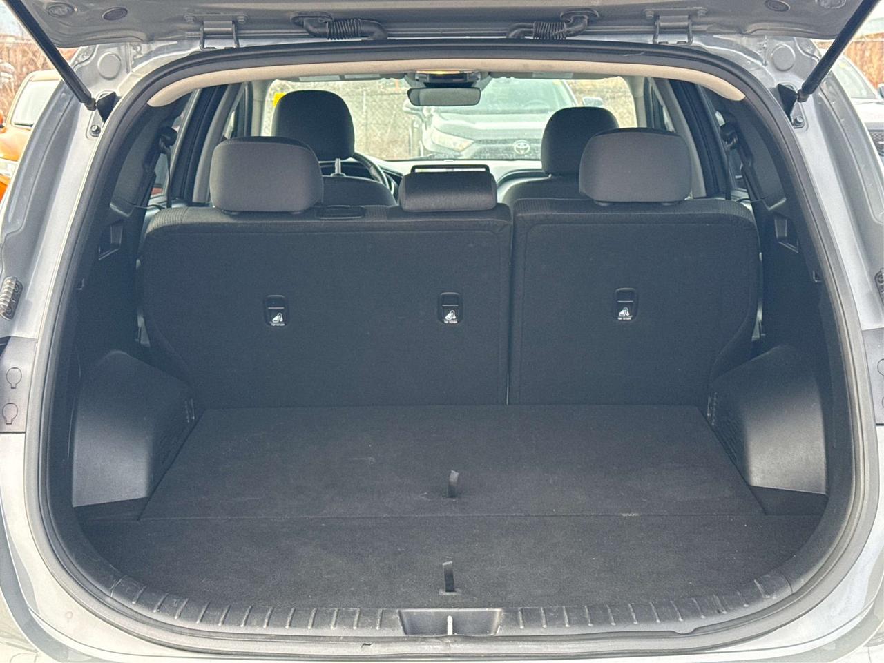 2023 Hyundai Santa Fe AWD NAV HEATED SEATS! WE FINANCE ALL CREDIT! Photo