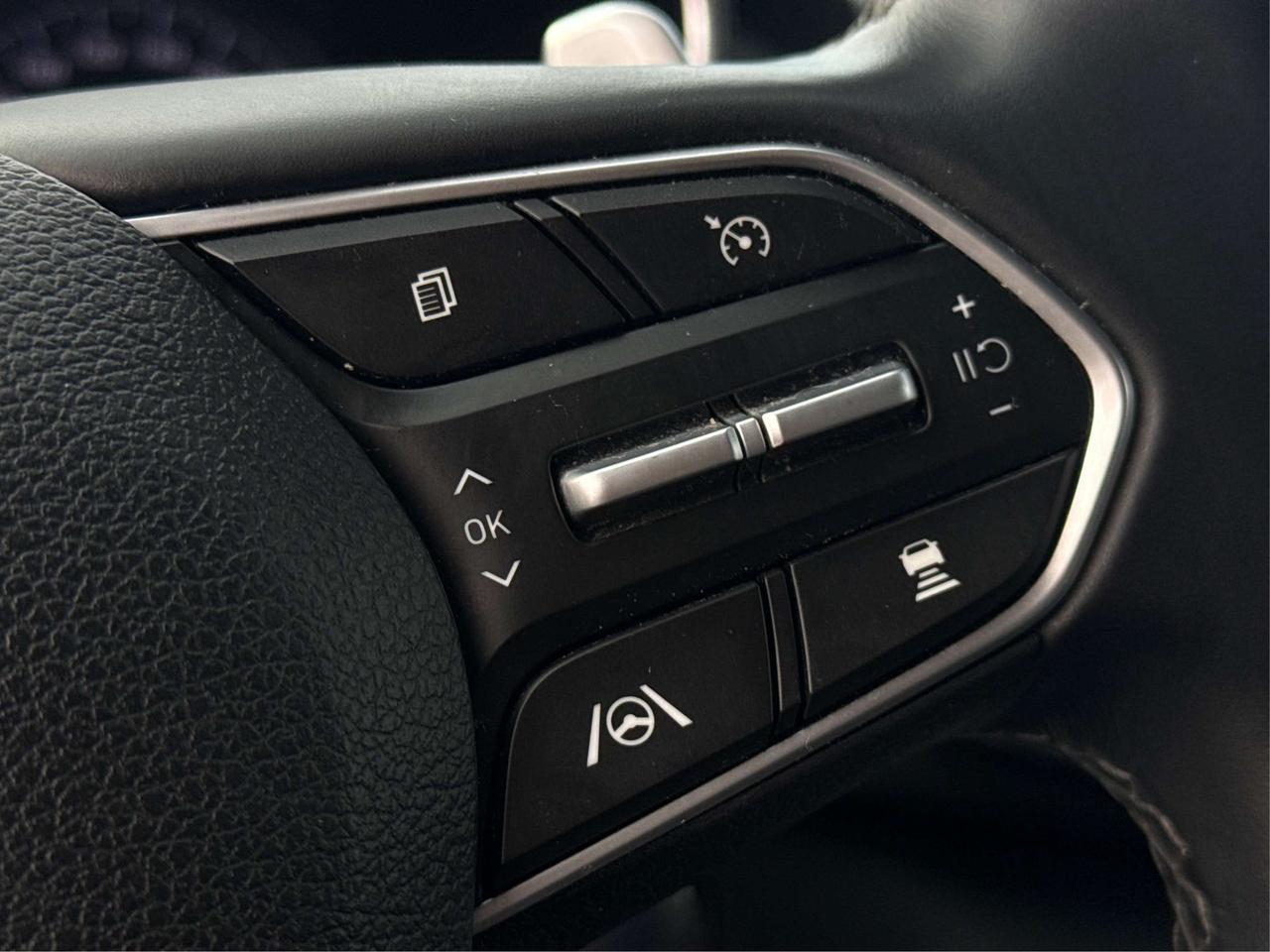 2023 Hyundai Santa Fe AWD NAV HEATED SEATS! WE FINANCE ALL CREDIT! Photo
