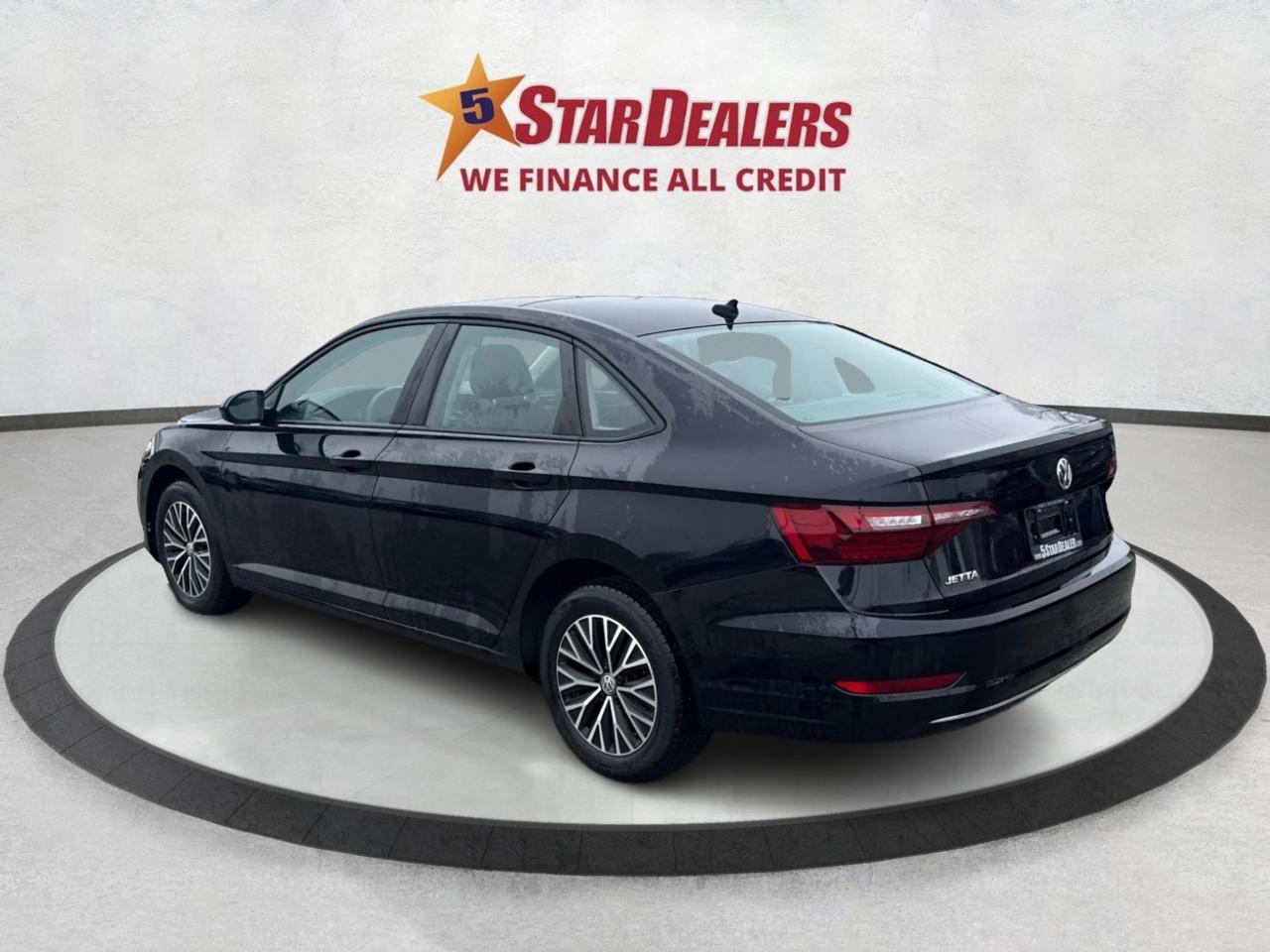 2021 Volkswagen Jetta Highline NAV LEATHER SUNROOF WE FINANCE ALL CREDIT Photo4