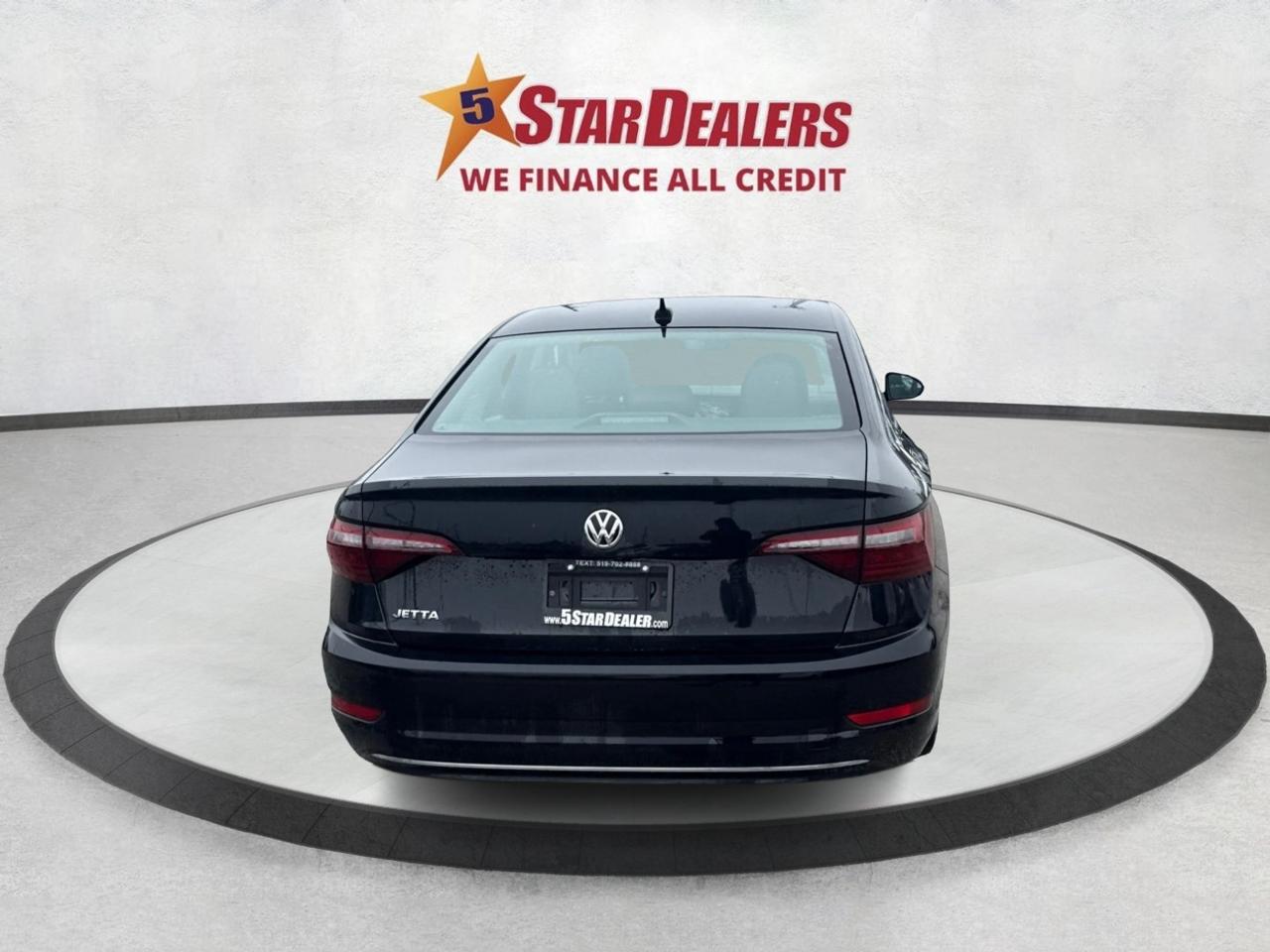 2021 Volkswagen Jetta Highline NAV LEATHER SUNROOF WE FINANCE ALL CREDIT Photo