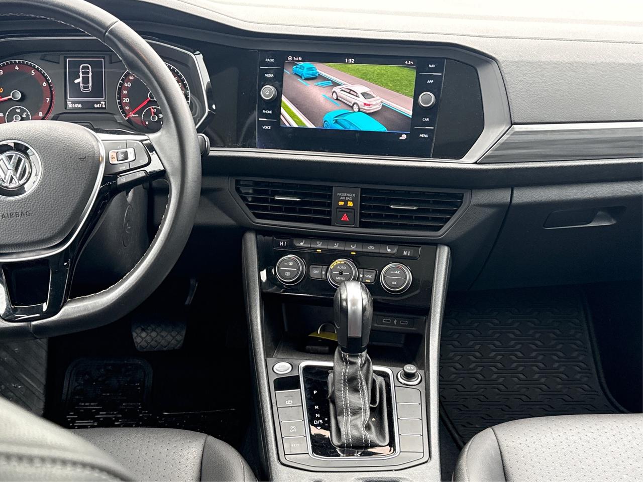 2021 Volkswagen Jetta Highline NAV LEATHER SUNROOF WE FINANCE ALL CREDIT Photo