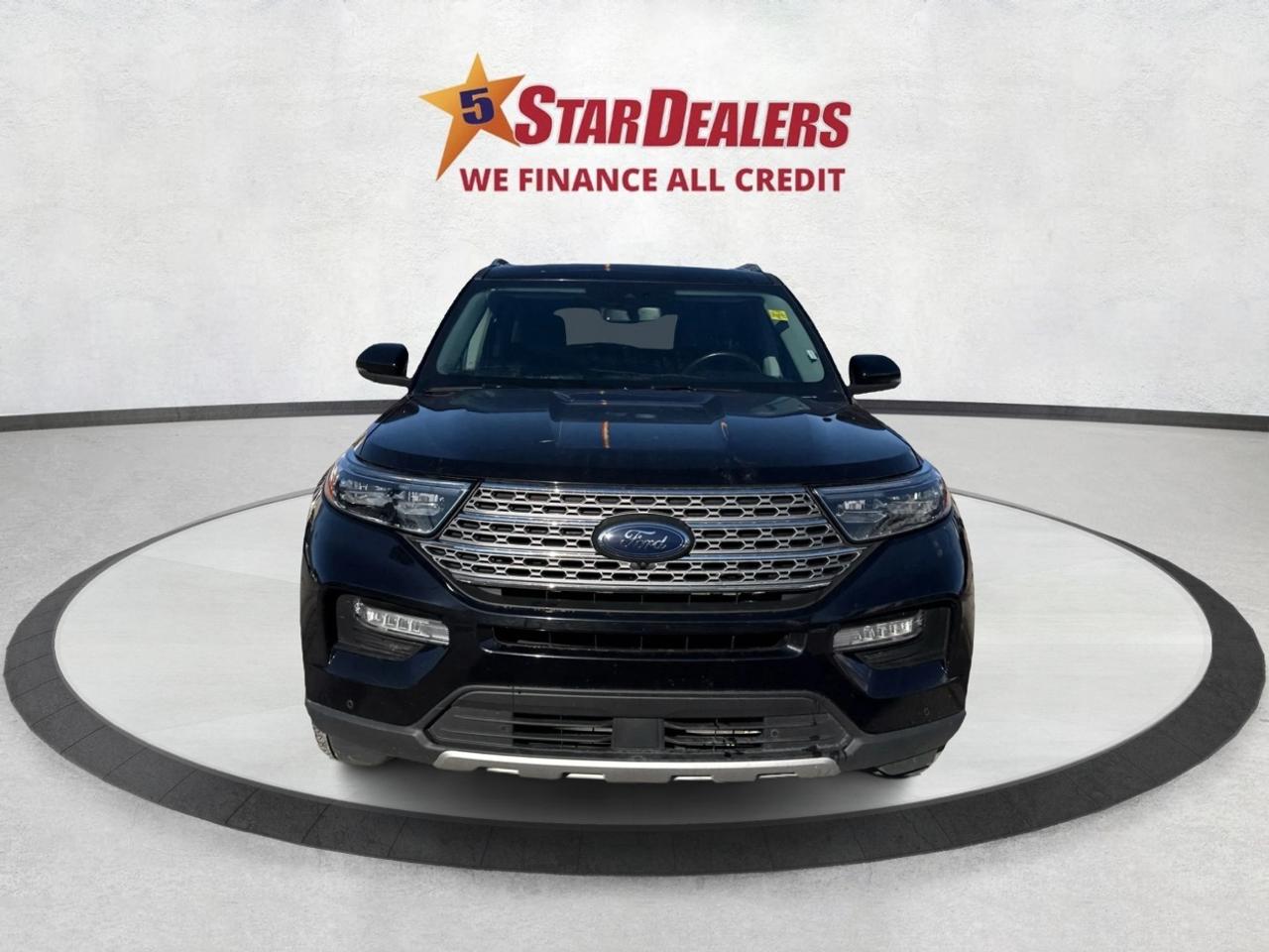 2023 Ford Explorer Limited 4WD NAV LEATHER PANOROOF WE FINANCE Photo