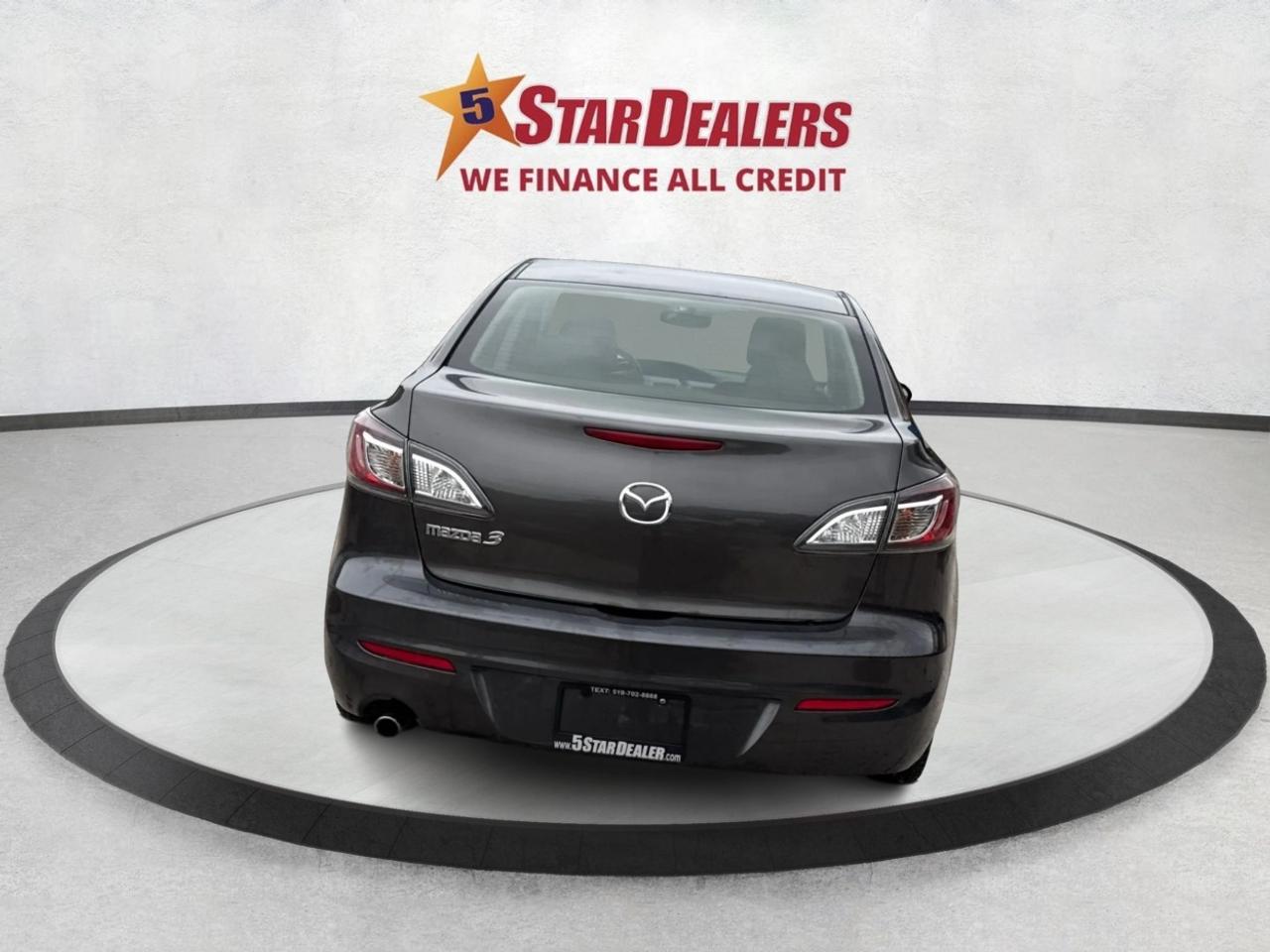 2013 Mazda MAZDA3 4dr Sdn Man GX CLEAN MUST SEE WE FINANCE ALL CREDT Photo