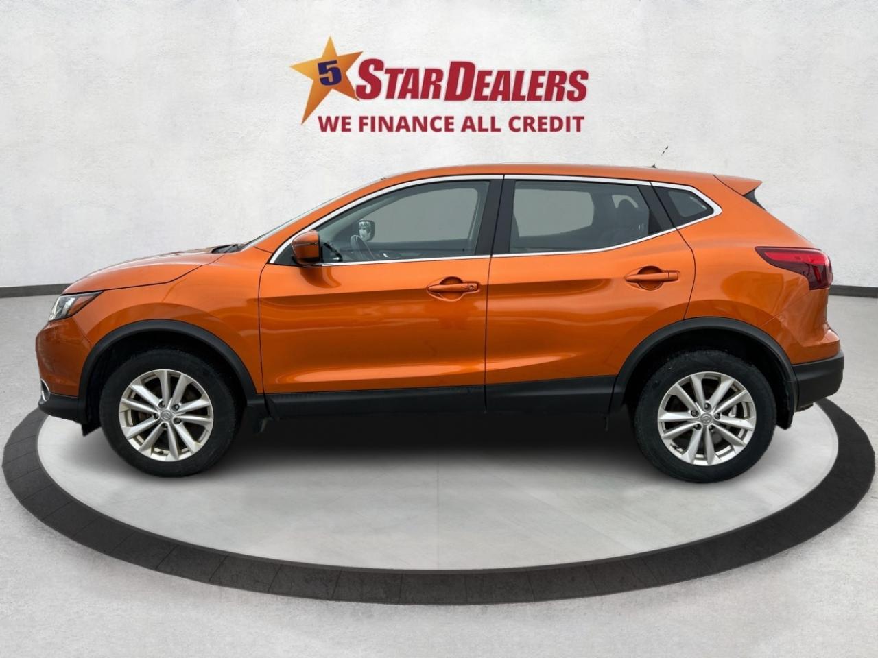 2018 Nissan Qashqai SV SUNROOF HEATED SEATS LOADED WE FINANCE ALL Photo3