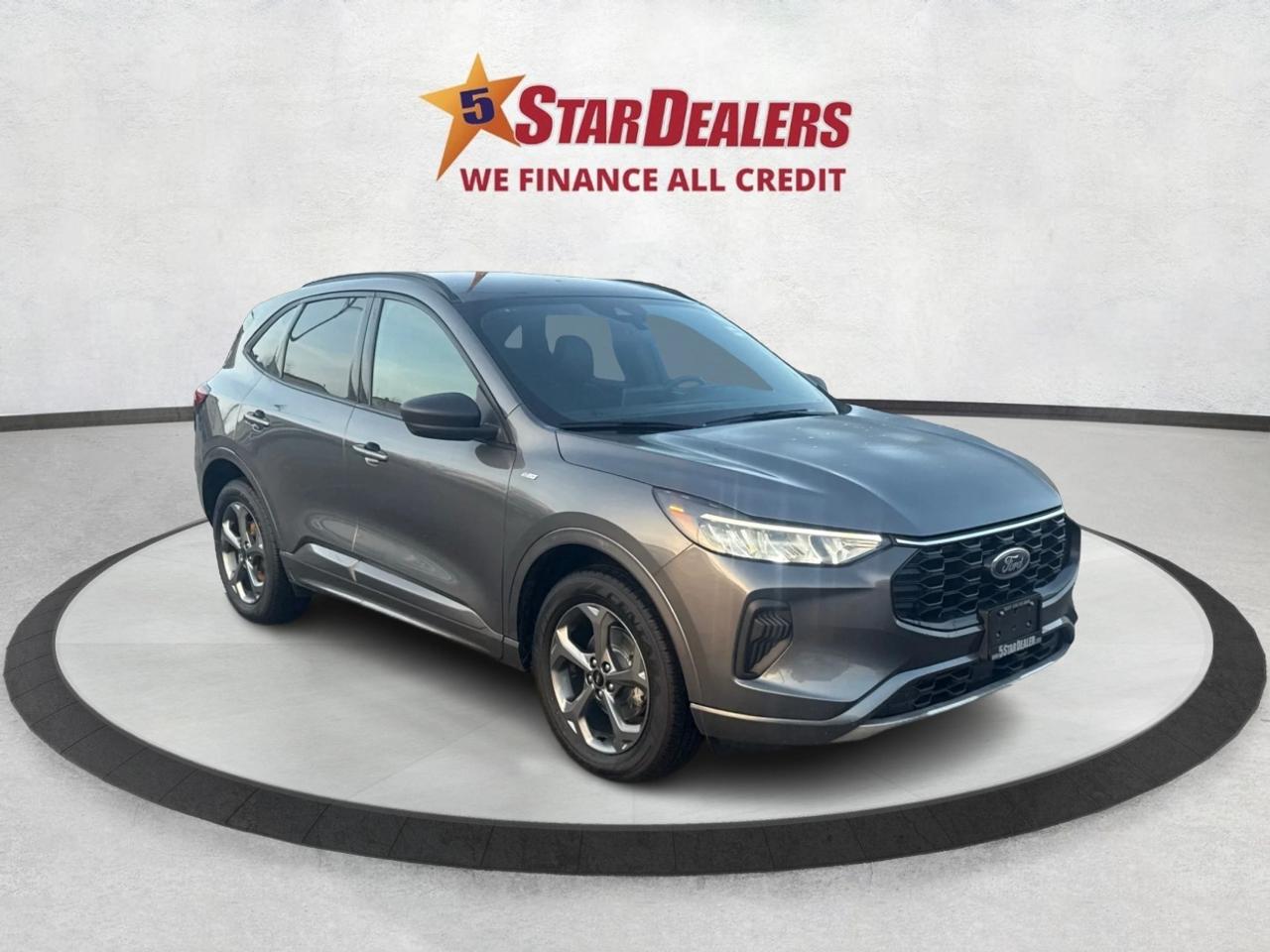 2023 Ford Escape ST-Line AWD CERTIFIED MINT WE FINANCE ALL CREDIT! Photo0