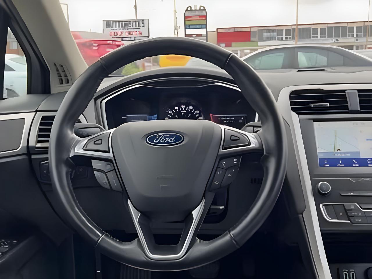 2020 Ford Fusion Hybrid SEL HYBRID NAV LEATHER LOW KM WE FINANCE ALL CREDI Photo