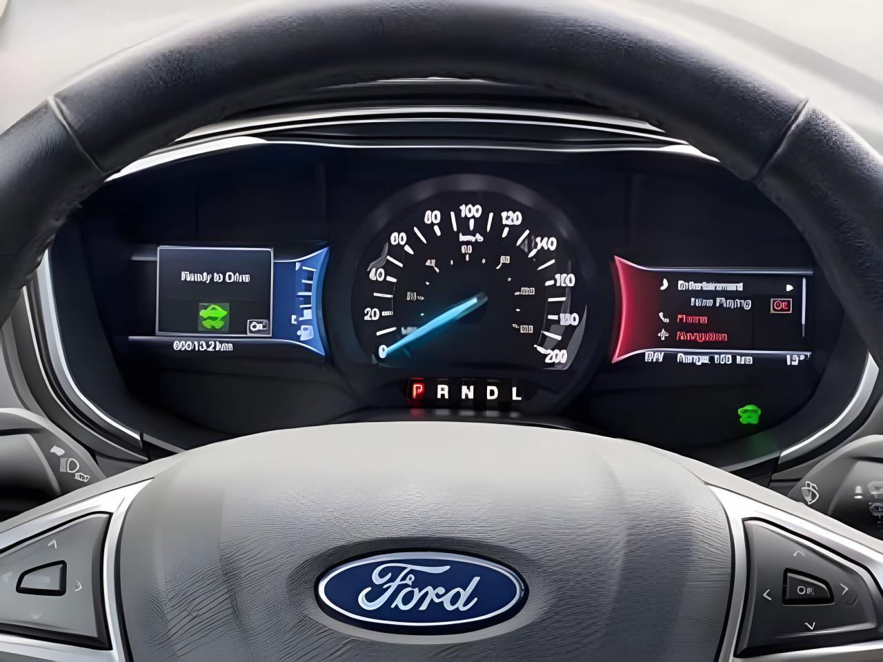 2020 Ford Fusion Hybrid SEL HYBRID NAV LEATHER LOW KM WE FINANCE ALL CREDI Photo