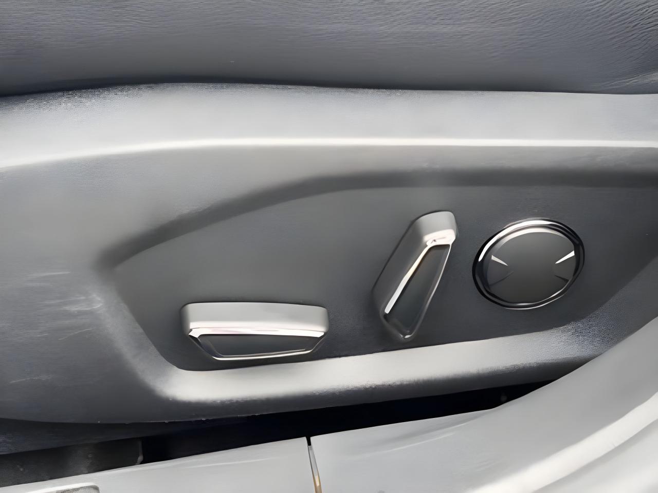 2020 Ford Fusion Hybrid SEL HYBRID NAV LEATHER LOW KM WE FINANCE ALL CREDI Photo