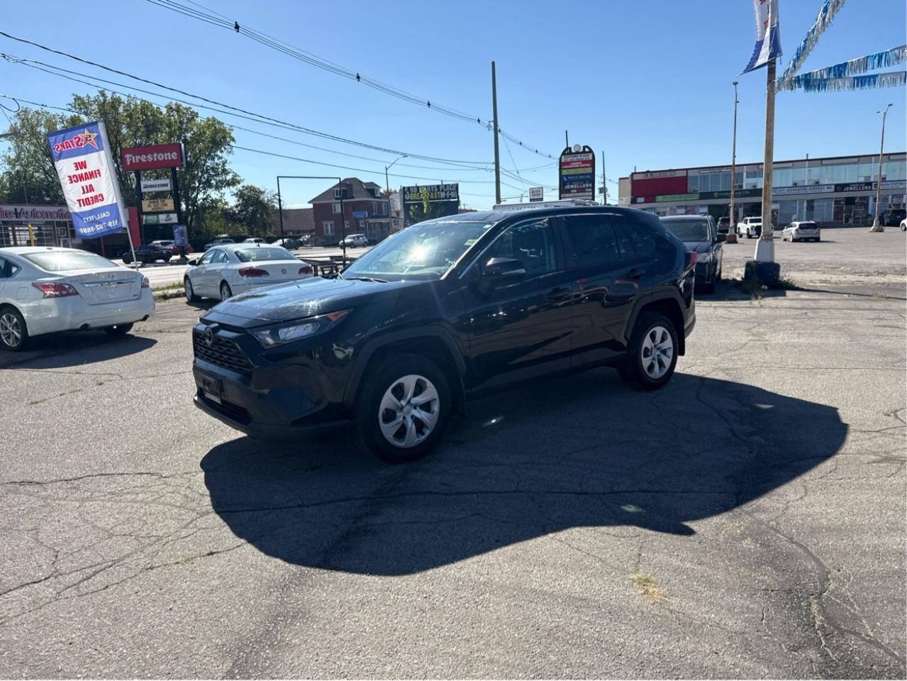 2023 Toyota RAV4 AWD HEATED SEATS MINT! WE FINANCE ALL CREDIT Photo