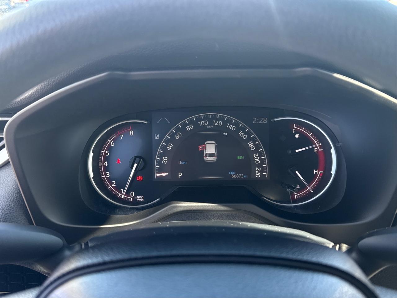 2023 Toyota RAV4 AWD HEATED SEATS MINT! WE FINANCE ALL CREDIT Photo