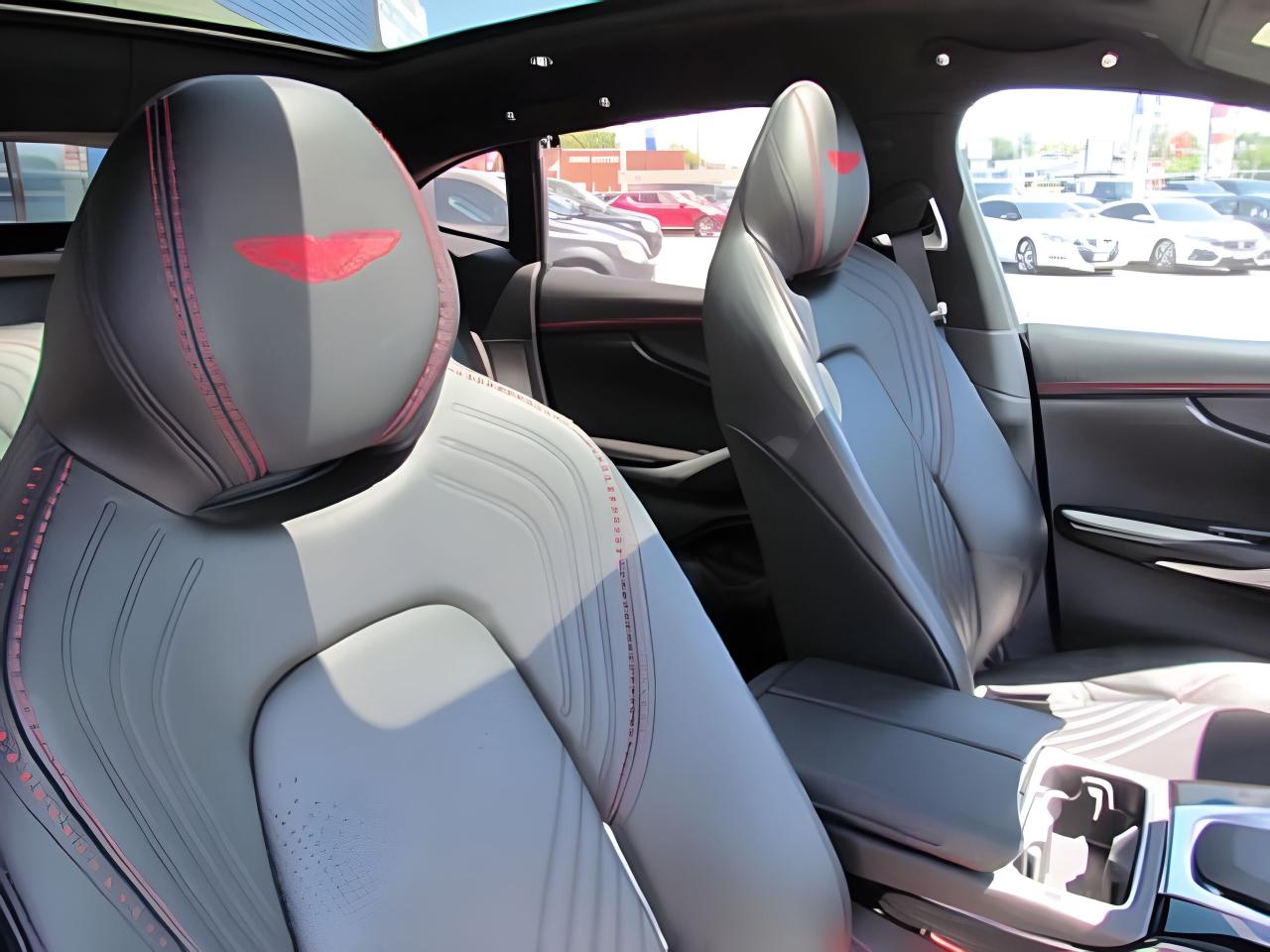 2021 Aston Martin DBX AWD DBX LIKE NEW TRADE WELCOME LOADD MUST SEE Photo