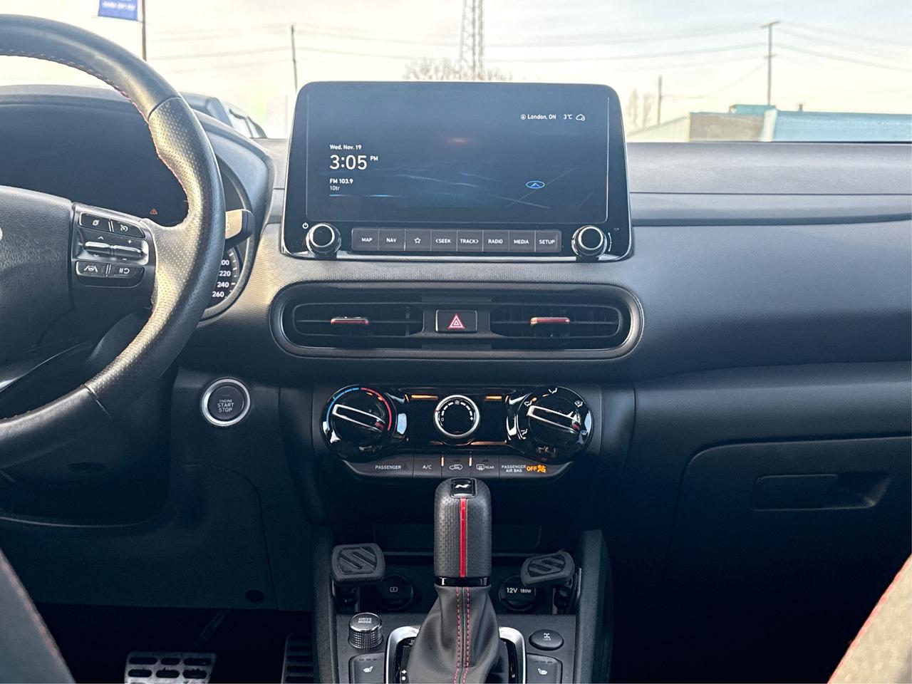 2023 Hyundai KONA AWD CRUISE HEATED SEATS LOW KMS! WE FINANCE ALL! Photo