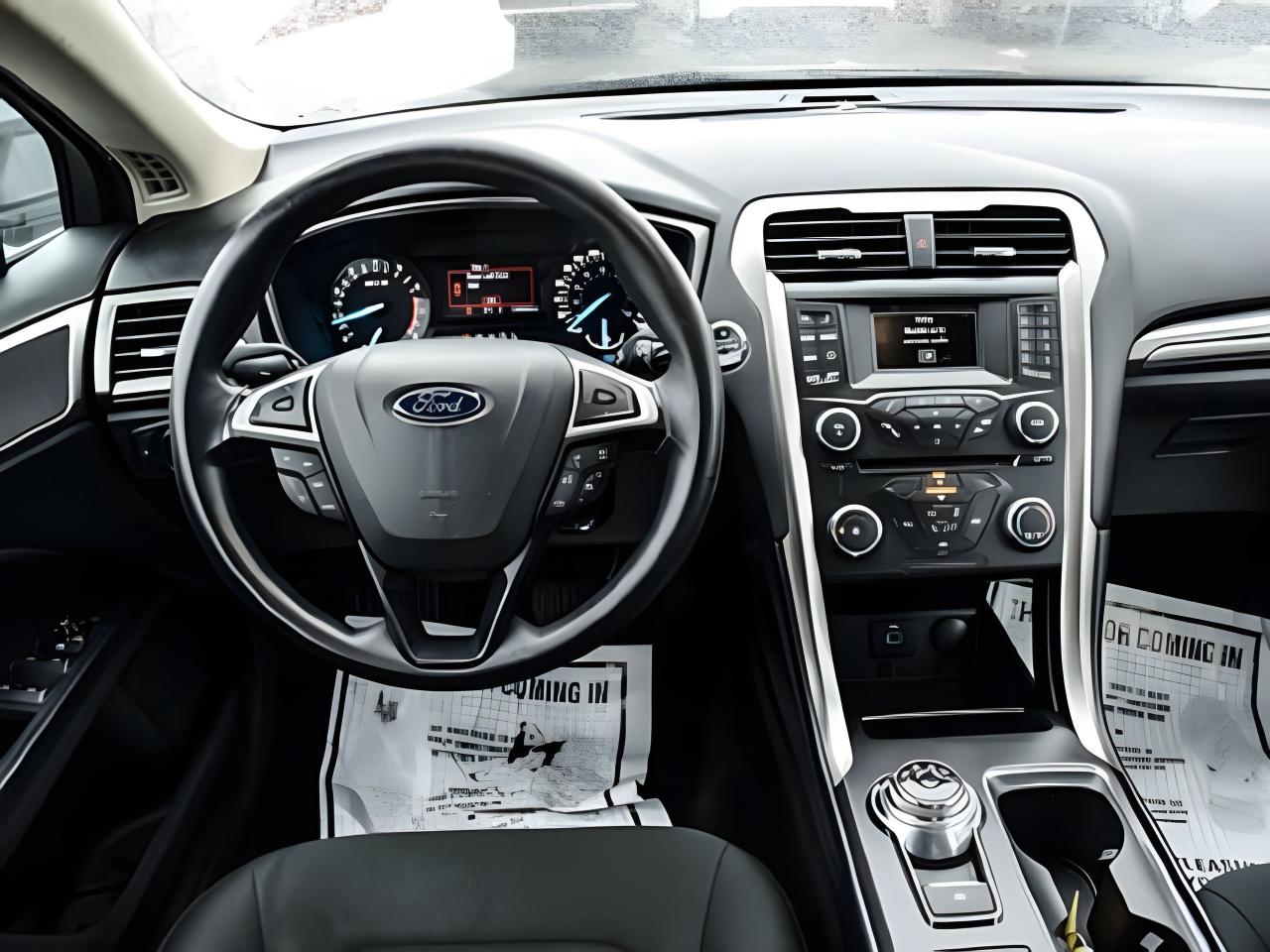 2018 Ford Fusion SUNROOF MINT CONDITION  WE FINANCE ALL CREDIT Photo