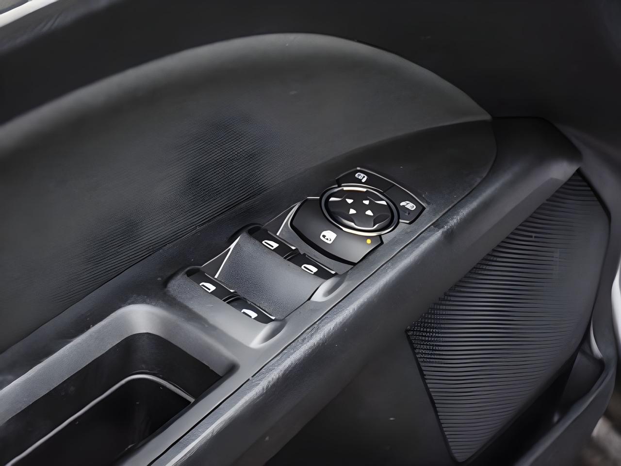 2018 Ford Fusion SUNROOF MINT CONDITION  WE FINANCE ALL CREDIT Photo