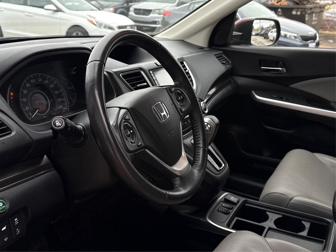 2016 Honda CR-V AWD LEATHER SUNROOF LOADED! WE FINANCE ALL CREDIT! Photo