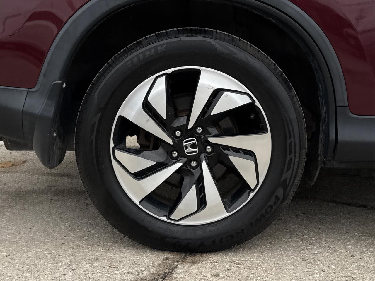 2016 Honda CR-V AWD LEATHER SUNROOF LOADED! WE FINANCE ALL CREDIT! Photo