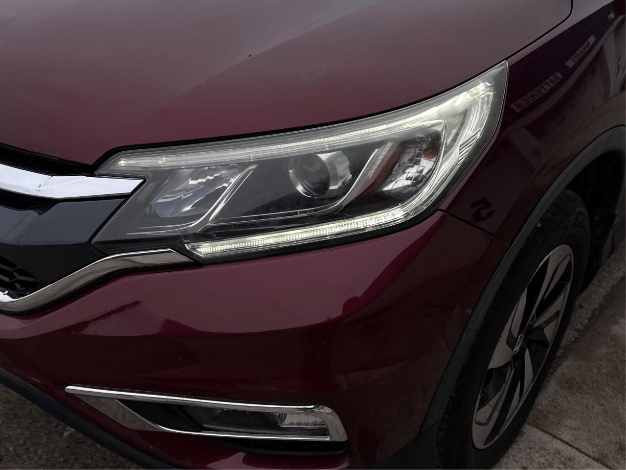 2016 Honda CR-V AWD LEATHER SUNROOF LOADED! WE FINANCE ALL CREDIT! Photo