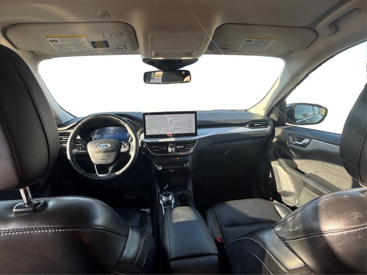 2023 Ford Escape NAV LEATHER H-SEATS LOADED! WE FINANCE ALL CREDIT! Photo