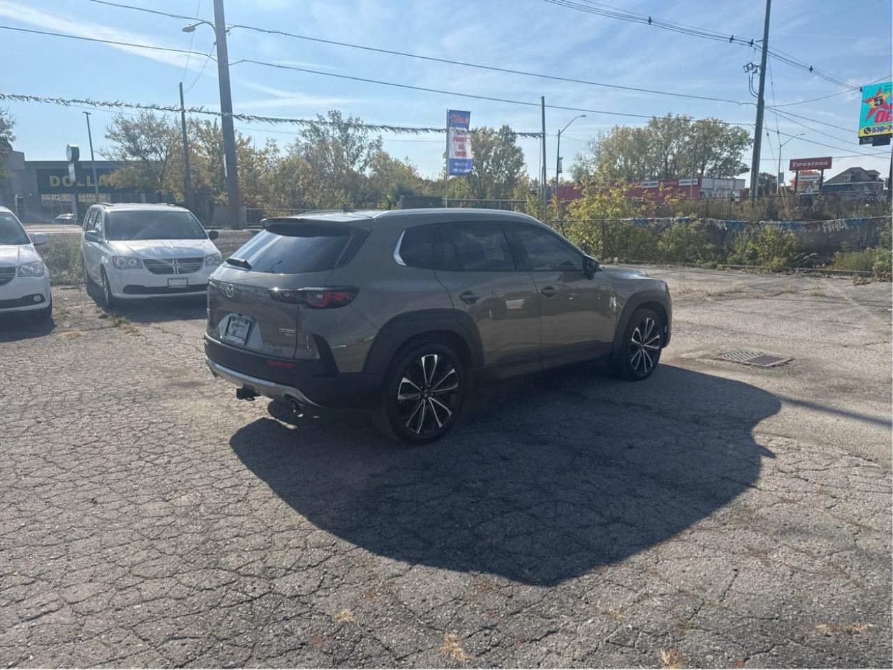 2023 Mazda CX-50 NAV LEATHER PANO ROOF MINT! WE FINANCE ALL CREDIT! Photo