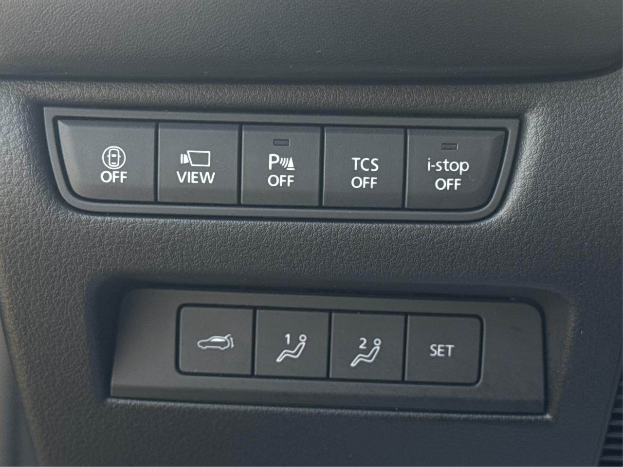 2023 Mazda CX-50 NAV LEATHER PANO ROOF MINT! WE FINANCE ALL CREDIT! Photo