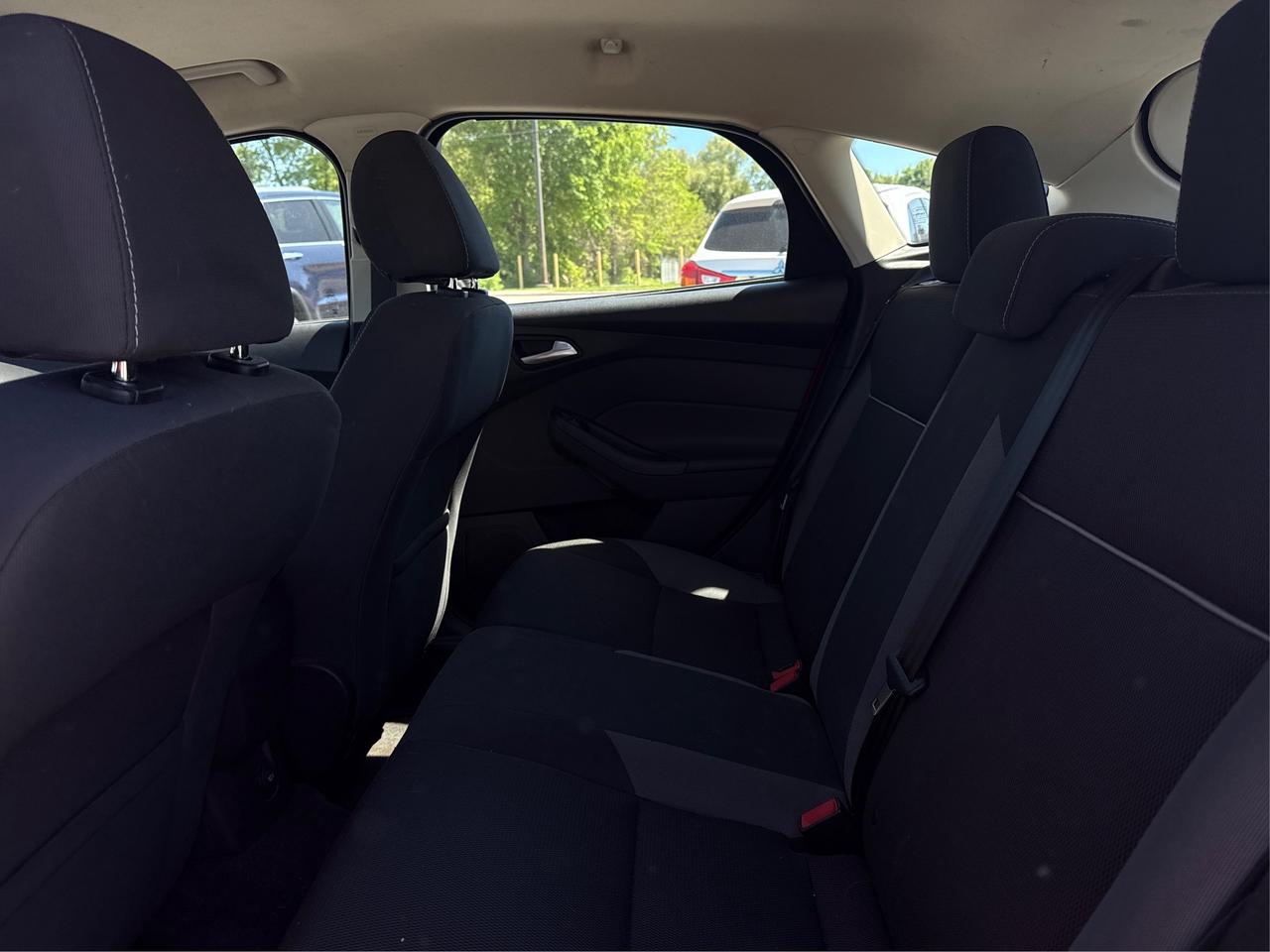 2014 Ford Focus CERTIFIED CLEAN MUST SEE WE FINANCE ALL CREDIT Photo