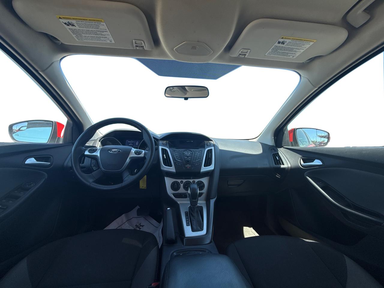 2014 Ford Focus CERTIFIED CLEAN MUST SEE WE FINANCE ALL CREDIT Photo