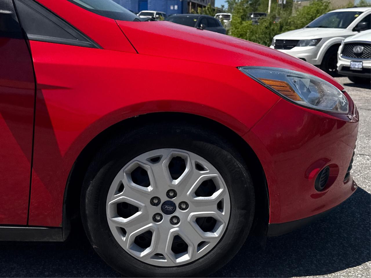2014 Ford Focus CERTIFIED CLEAN MUST SEE WE FINANCE ALL CREDIT Photo