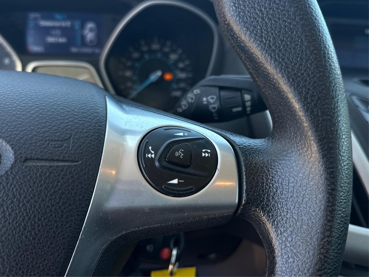 2014 Ford Focus CERTIFIED CLEAN MUST SEE WE FINANCE ALL CREDIT Photo