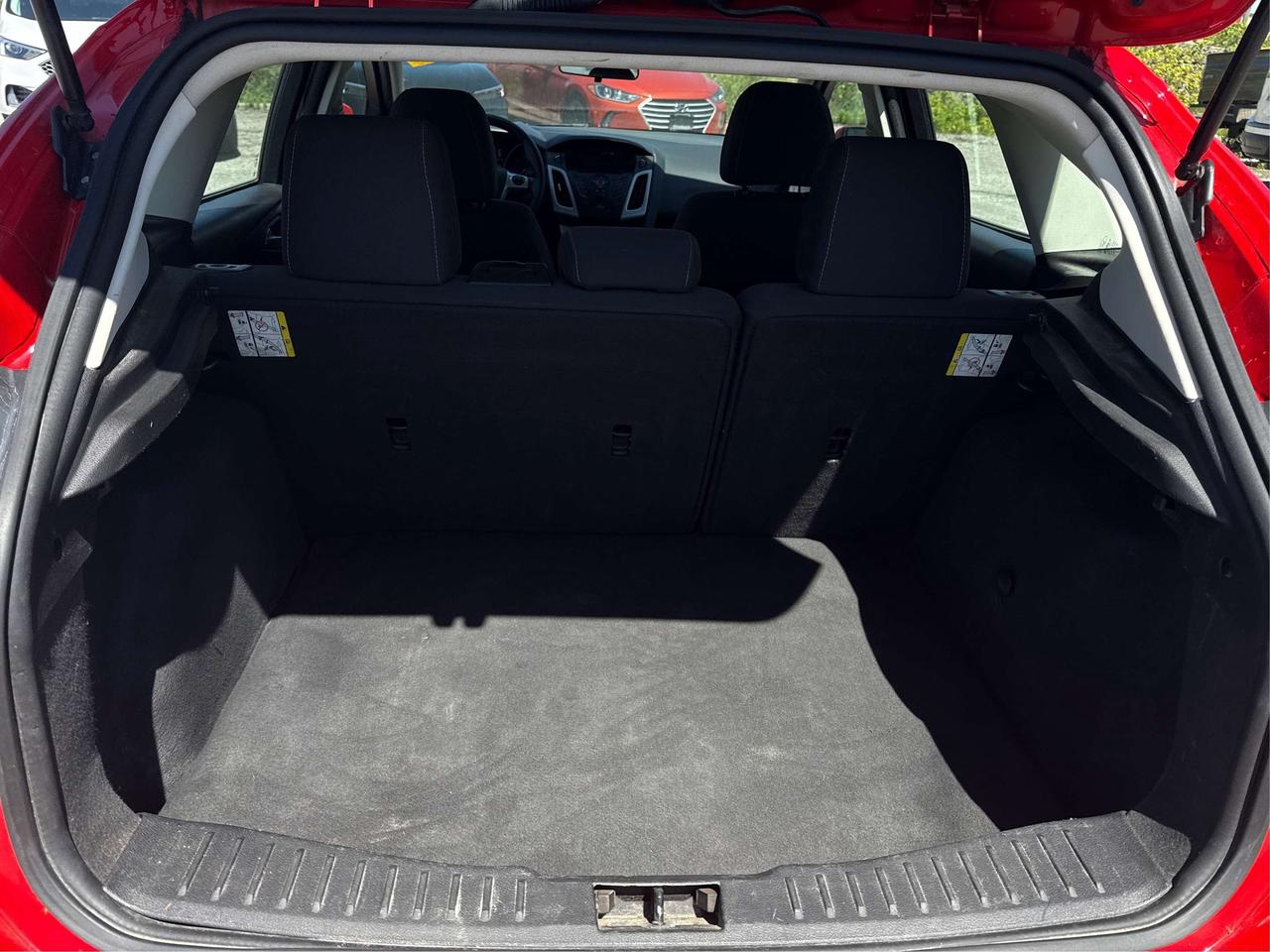 2014 Ford Focus CERTIFIED CLEAN MUST SEE WE FINANCE ALL CREDIT Photo