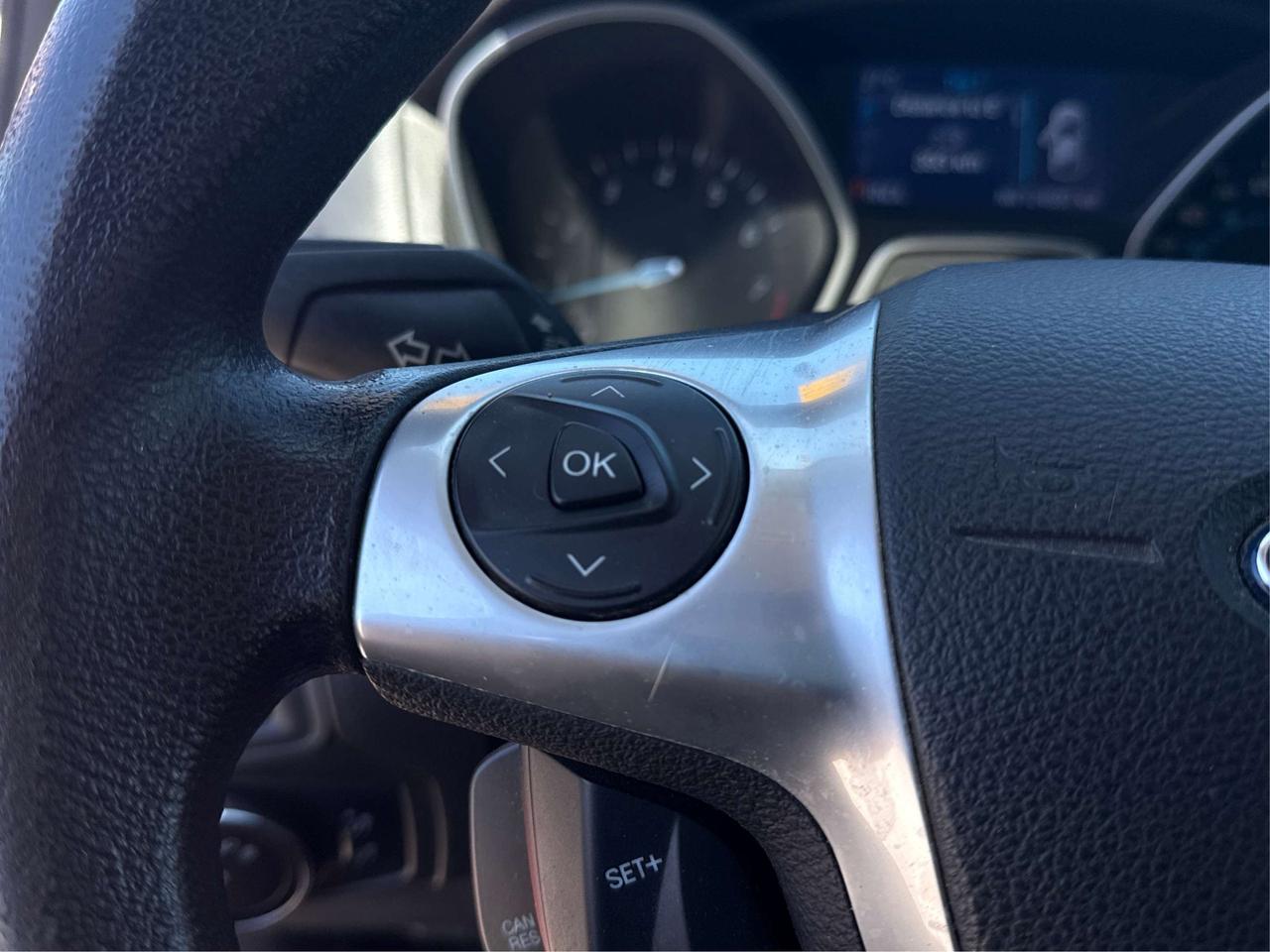 2014 Ford Focus CERTIFIED CLEAN MUST SEE WE FINANCE ALL CREDIT Photo
