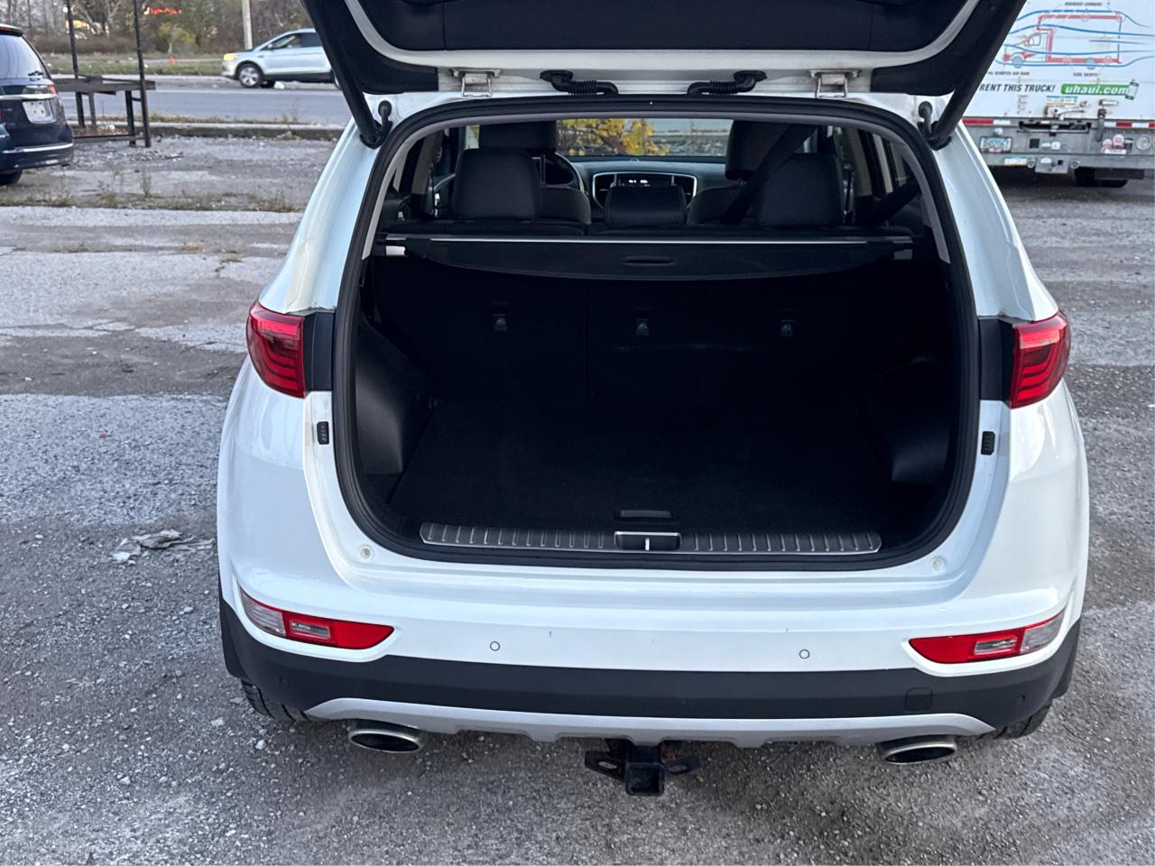 2019 Kia Sportage NAV LEATHER SUNROOF LOADED! WE FINANCE ALL CREDIT Photo