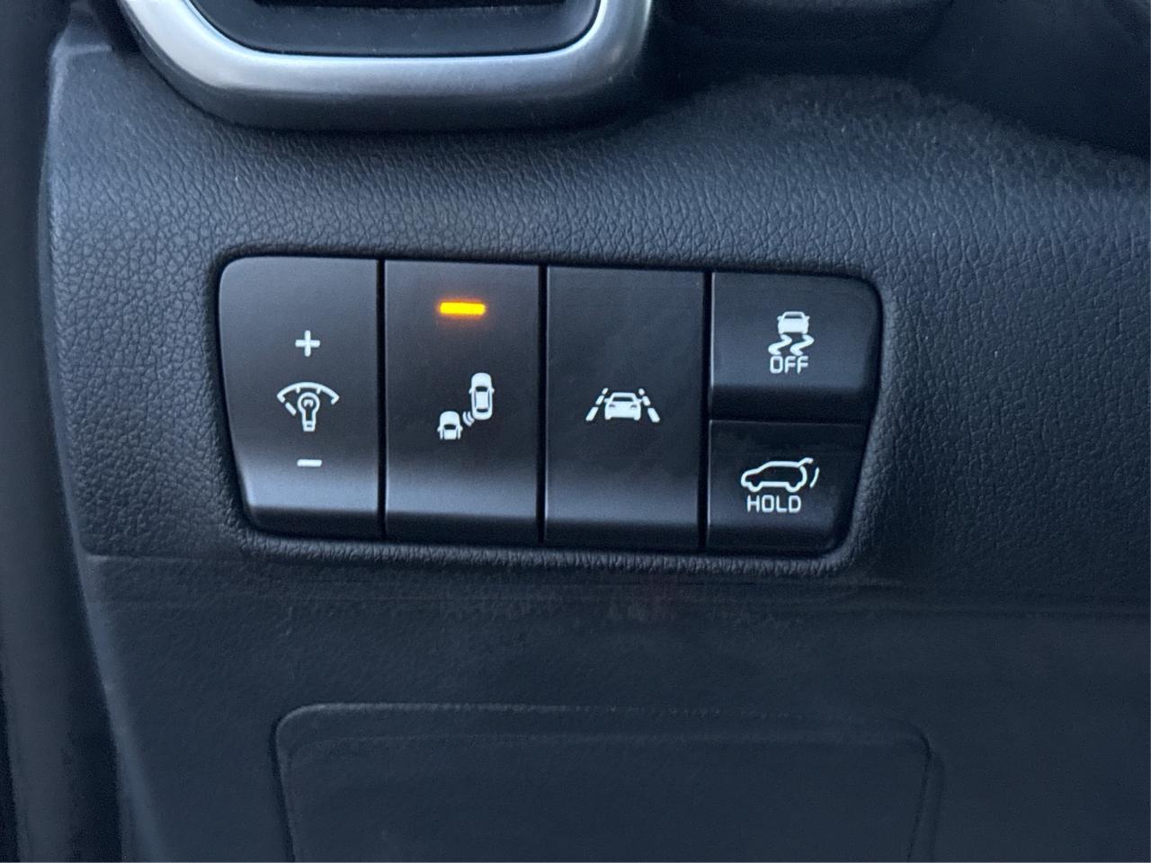 2019 Kia Sportage NAV LEATHER SUNROOF LOADED! WE FINANCE ALL CREDIT Photo