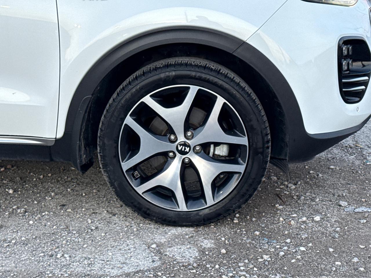 2019 Kia Sportage NAV LEATHER SUNROOF LOADED! WE FINANCE ALL CREDIT Photo