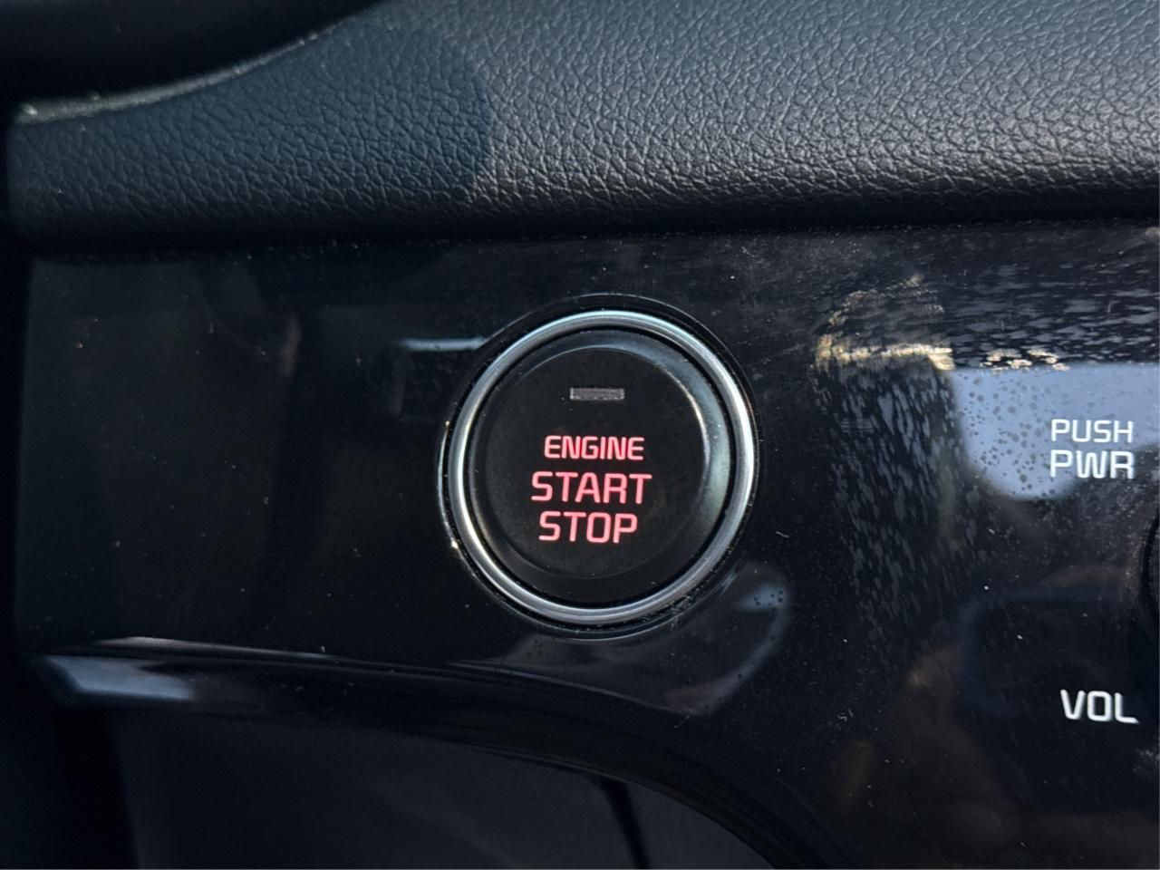 2019 Kia Sportage NAV LEATHER SUNROOF LOADED! WE FINANCE ALL CREDIT Photo