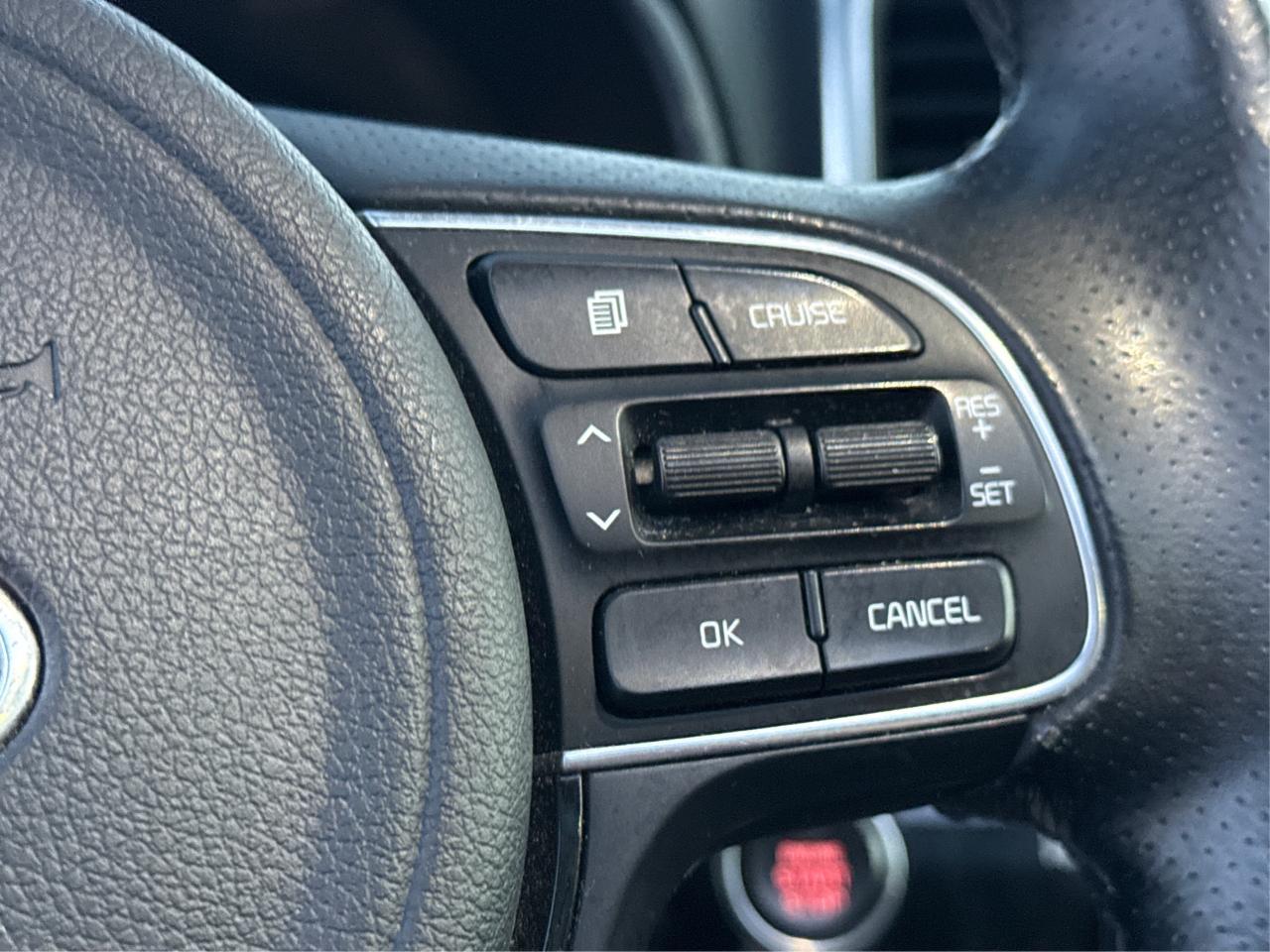 2019 Kia Sportage NAV LEATHER SUNROOF LOADED! WE FINANCE ALL CREDIT Photo