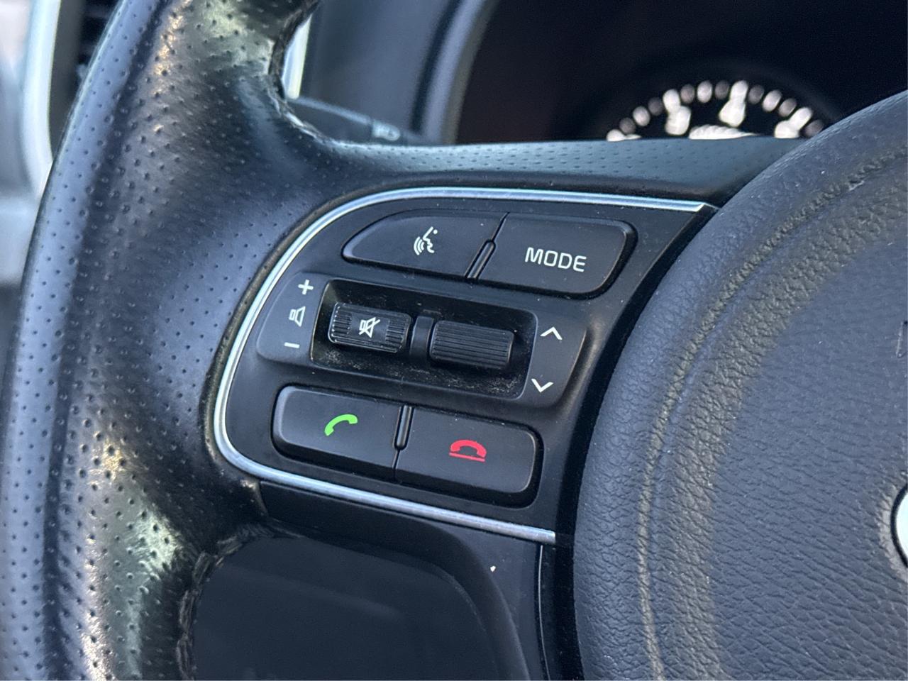 2019 Kia Sportage NAV LEATHER SUNROOF LOADED! WE FINANCE ALL CREDIT Photo